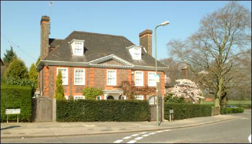 19 Wellgarth Road